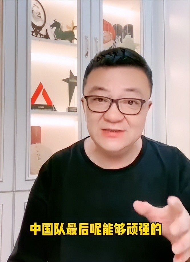 她就是喜欢这种与众不同的感觉。